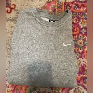 Nike sweatshirt
